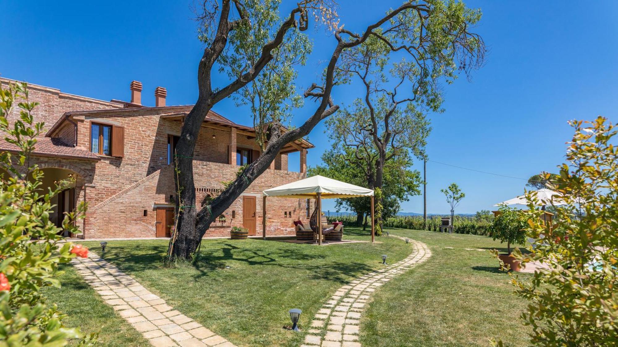 Il Grillo 10, Emma Villas Монтепульчано Экстерьер фото